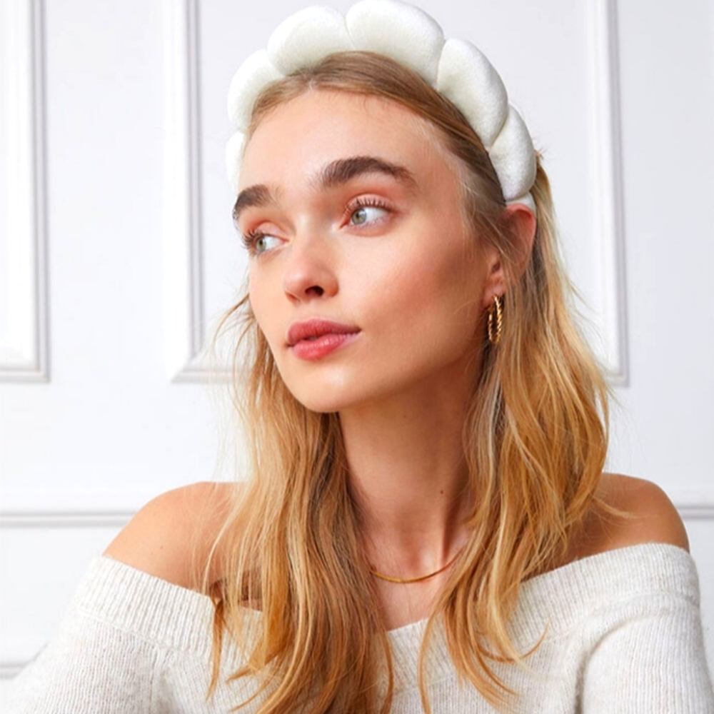 PacSun Puffy Headband, OneSize, White.